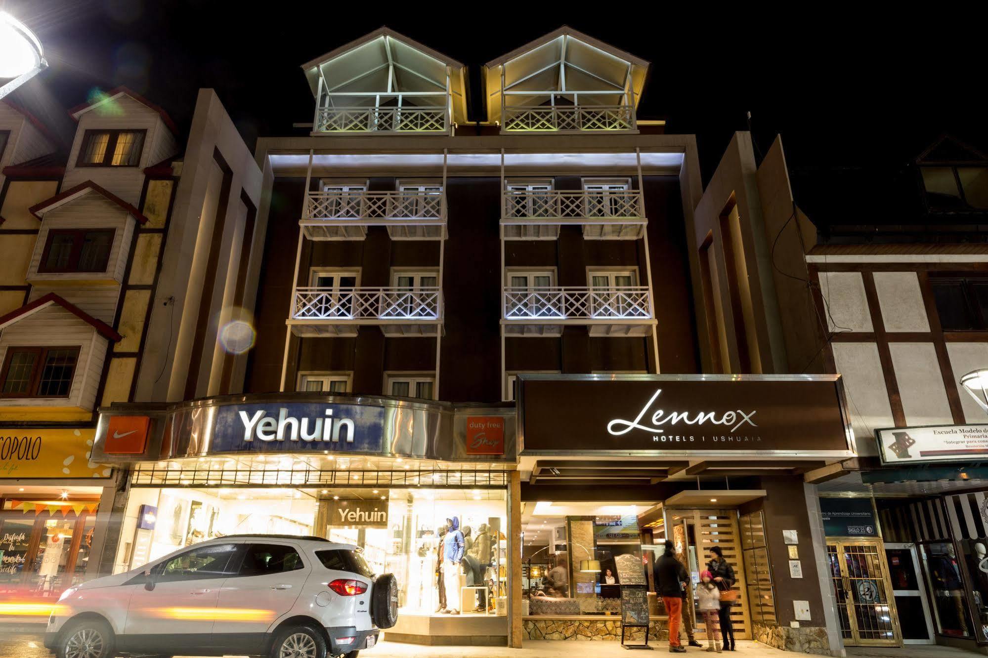 Lennox Ushuaia Hotel Bagian luar foto