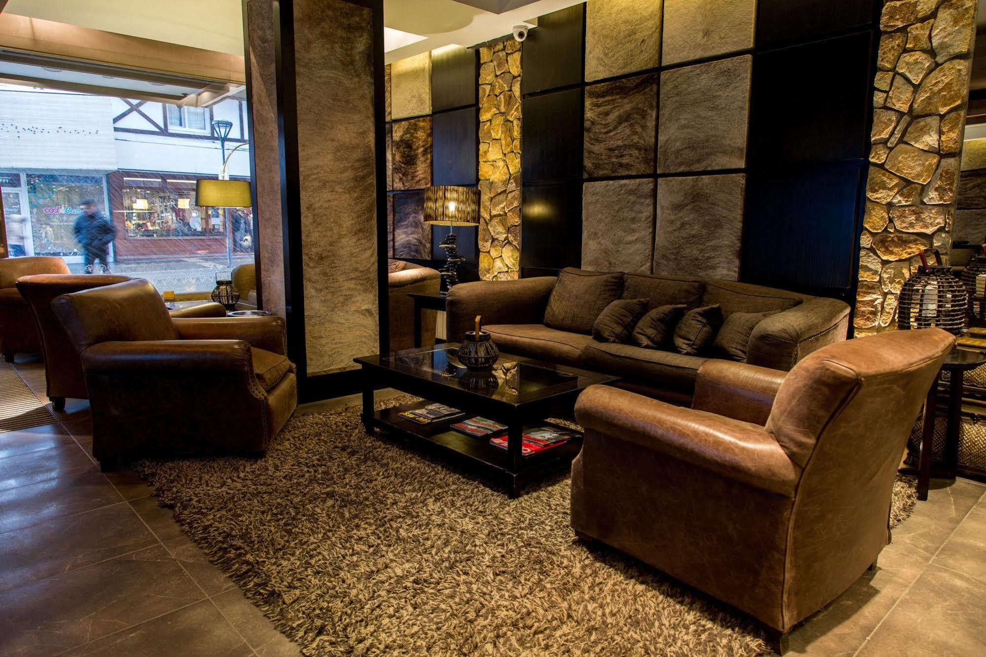 Lennox Ushuaia Hotel Bagian luar foto